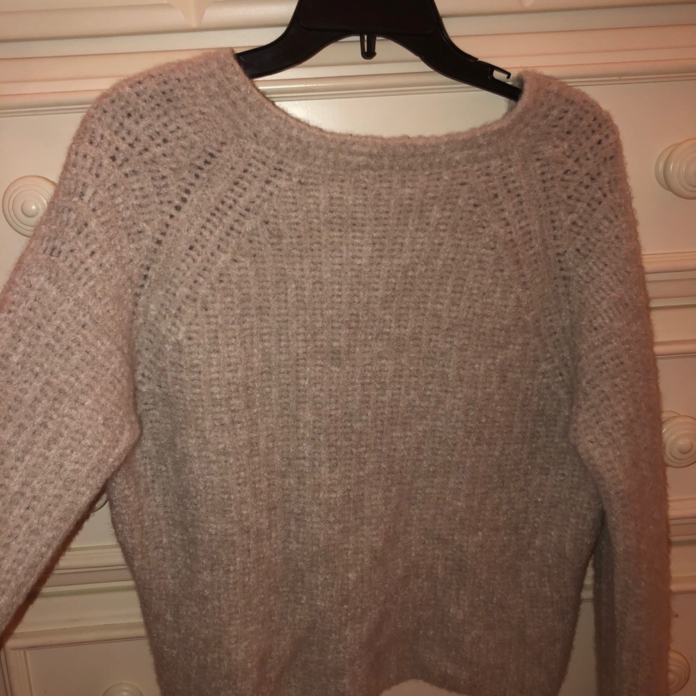 super cute cozy sweater!!